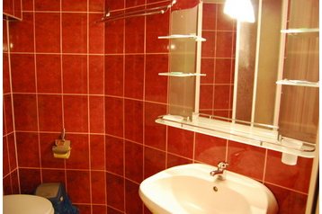 Rumunija Penzión Izvorul Mureşului, Eksterjeras